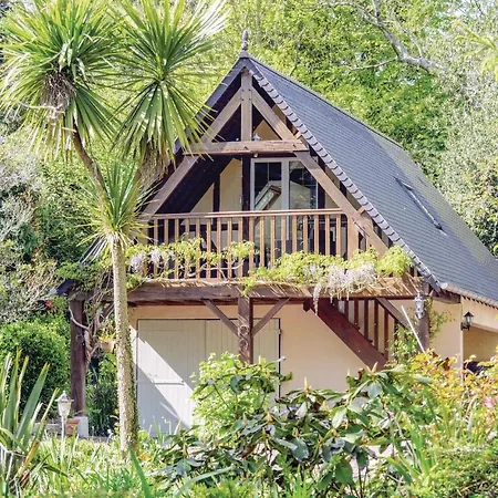 1 Bedroom Cozy In Apartament