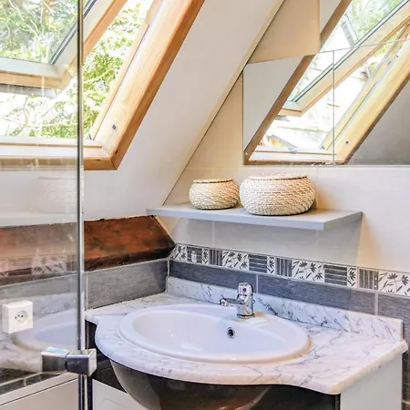 1 Bedroom Cozy In Appartamento